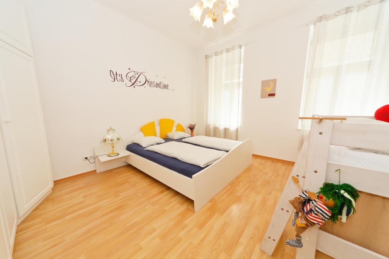 Apartments In Vienna Near Schonbrunn & Westbahnhof - Keyless Check-In Exterior foto