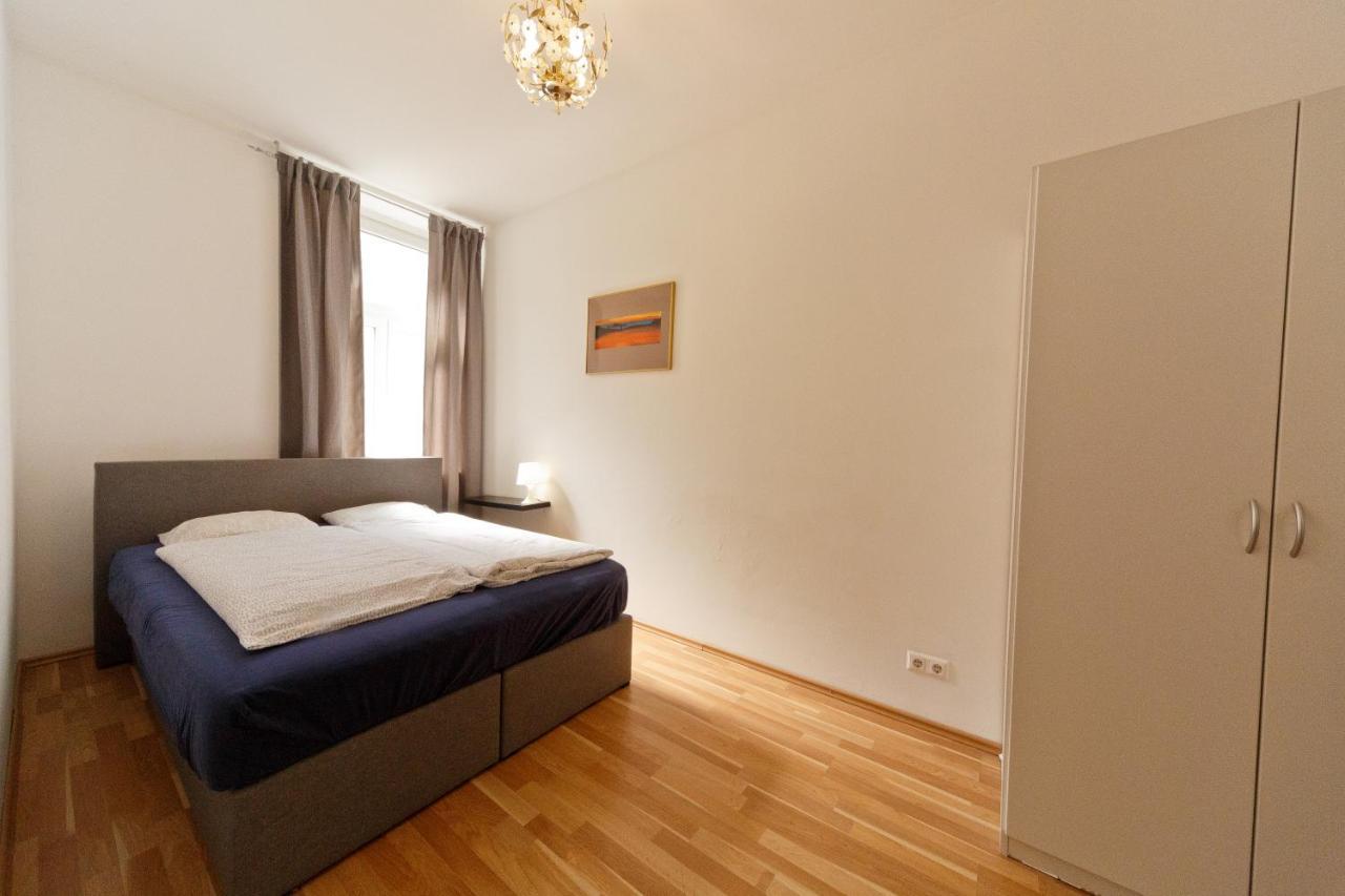 Apartments In Vienna Near Schonbrunn & Westbahnhof - Keyless Check-In Exterior foto