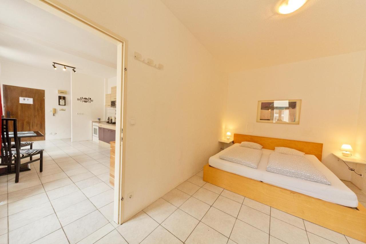 Apartments In Vienna Near Schoenbrunn & Westbahnhof - Keyless Check-In Exterior foto