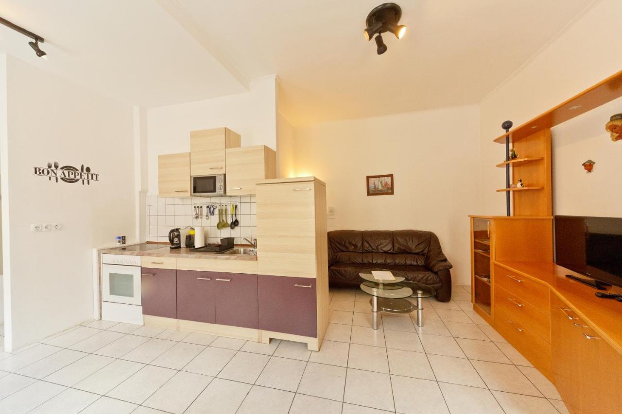 Apartments In Vienna Near Schonbrunn & Westbahnhof - Keyless Check-In Exterior foto