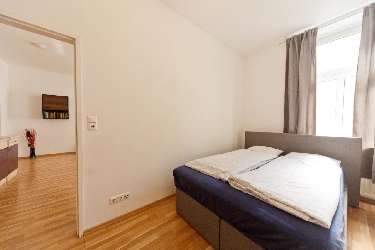 Apartments In Vienna Near Schonbrunn & Westbahnhof - Keyless Check-In Exterior foto