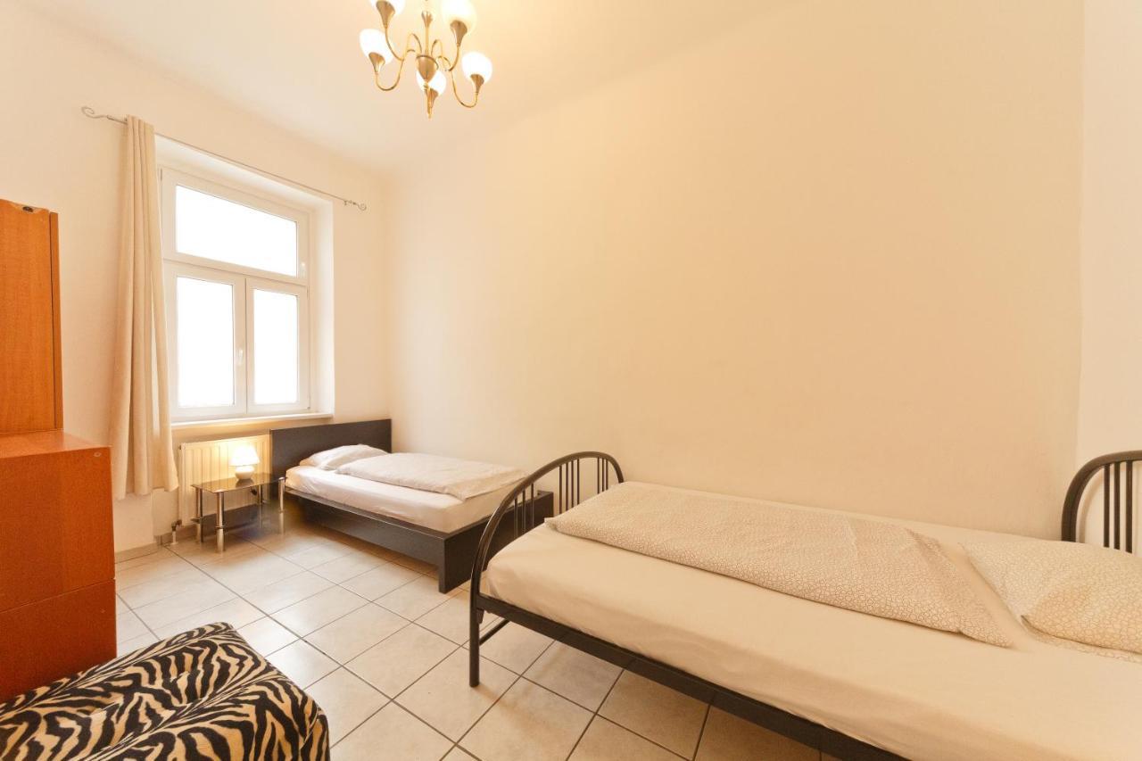 Apartments In Vienna Near Schonbrunn & Westbahnhof - Keyless Check-In Exterior foto